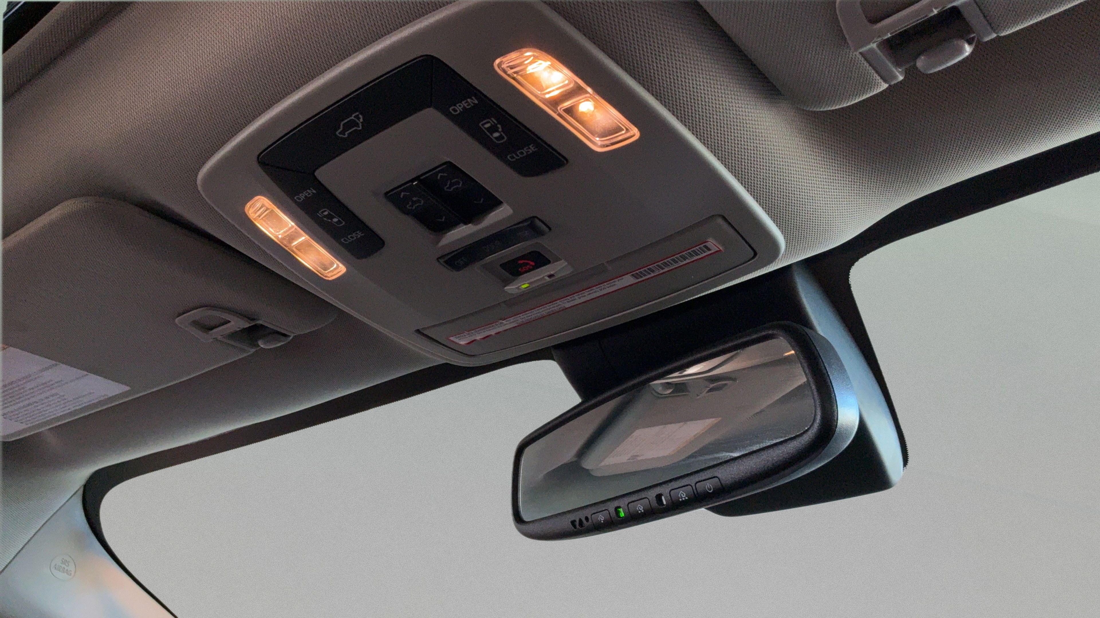 Used 2021 Toyota Sienna XLE FWD image 39
