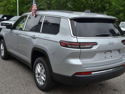 New 2025 Jeep Grand Cherokee L Laredo w/ Luxury Tech Group I image 6