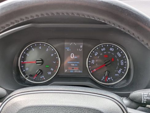 Used 2020 Toyota RAV4 XLE w/ Convenience Package image 11