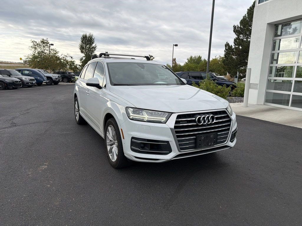 Used 2019 Audi Q7 3.0T Prestige AWD/4WD image 7