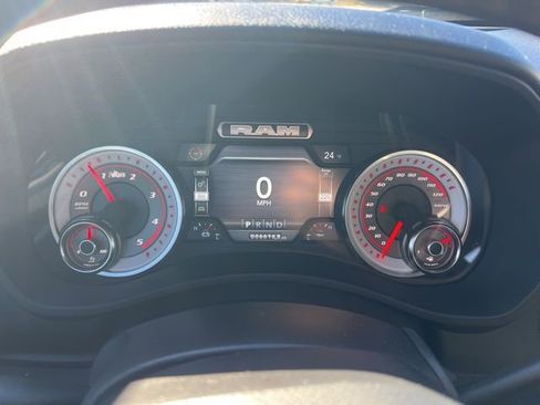 Used 2024 RAM 2500 Big Horn w/ Level 2 Equipment Group image 13