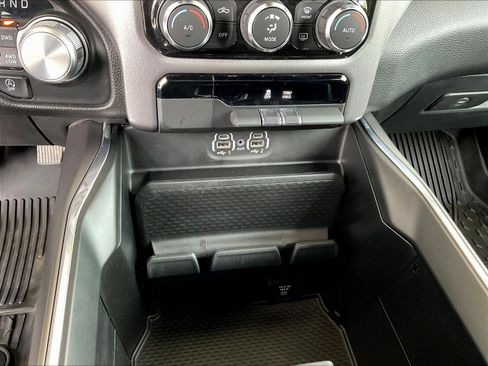 Used 2023 RAM 1500 Laramie AWD/4WD image 16