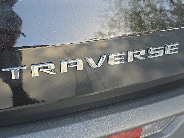Used 2027 Chevrolet Traverse LT w/ Driver Confidence Package FWD image 31