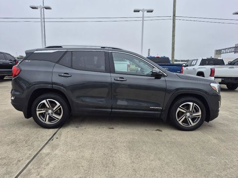 Used 2018 GMC Terrain SLT w/ Preferred Package image 5