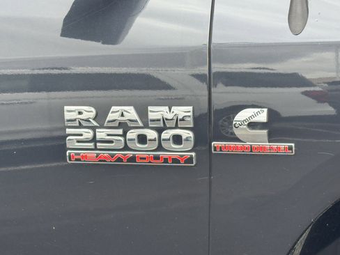 Used 2015 RAM 2500 Tradesman w/ Chrome Appearance Group image 20