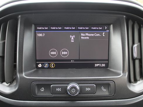 Used 2022 Chevrolet Colorado W/T image 28