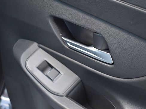 Used 2026 Nissan Sentra SV w/ SV Convenience Package FWD image 47