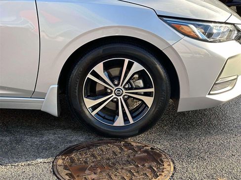 Certified 2022 Nissan Sentra SV image 7