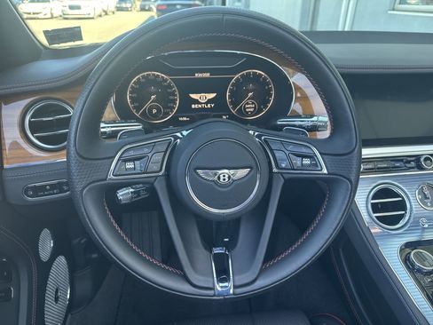 Used 2020 Bentley Continental GT image 18