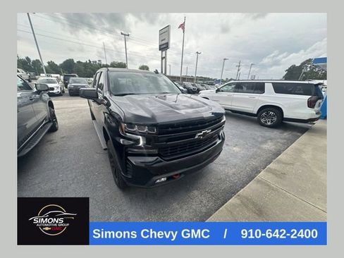 Used 2021 Chevrolet Silverado 1500 LT Trail Boss w/ Convenience Package II AWD/4WD image 1