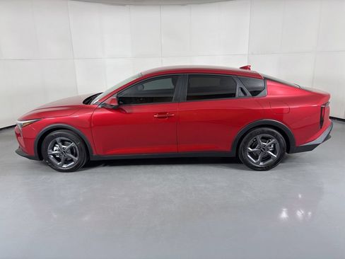 New 2026 Kia K4 FWD image 5