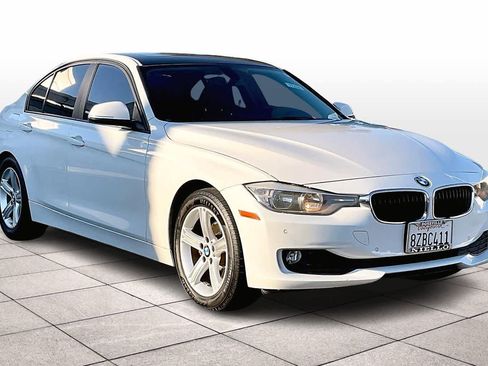 Used 2015 BMW 320i Sedan image 2