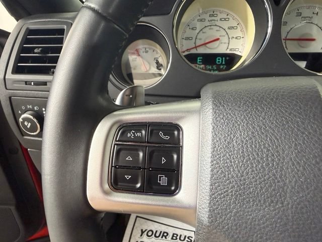 Used 2014 Dodge Challenger R/T RWD image 15