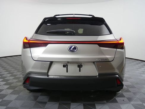 Used 2020 Lexus UX 250h w/ Premium Package image 4