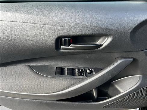 Certified 2024 Toyota Corolla LE image 11