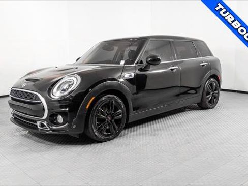 Used 2019 MINI Cooper Clubman S image 2