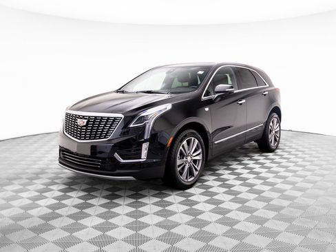 New 2025 Cadillac XT5 Premium Luxury w/ Technology Package image 3