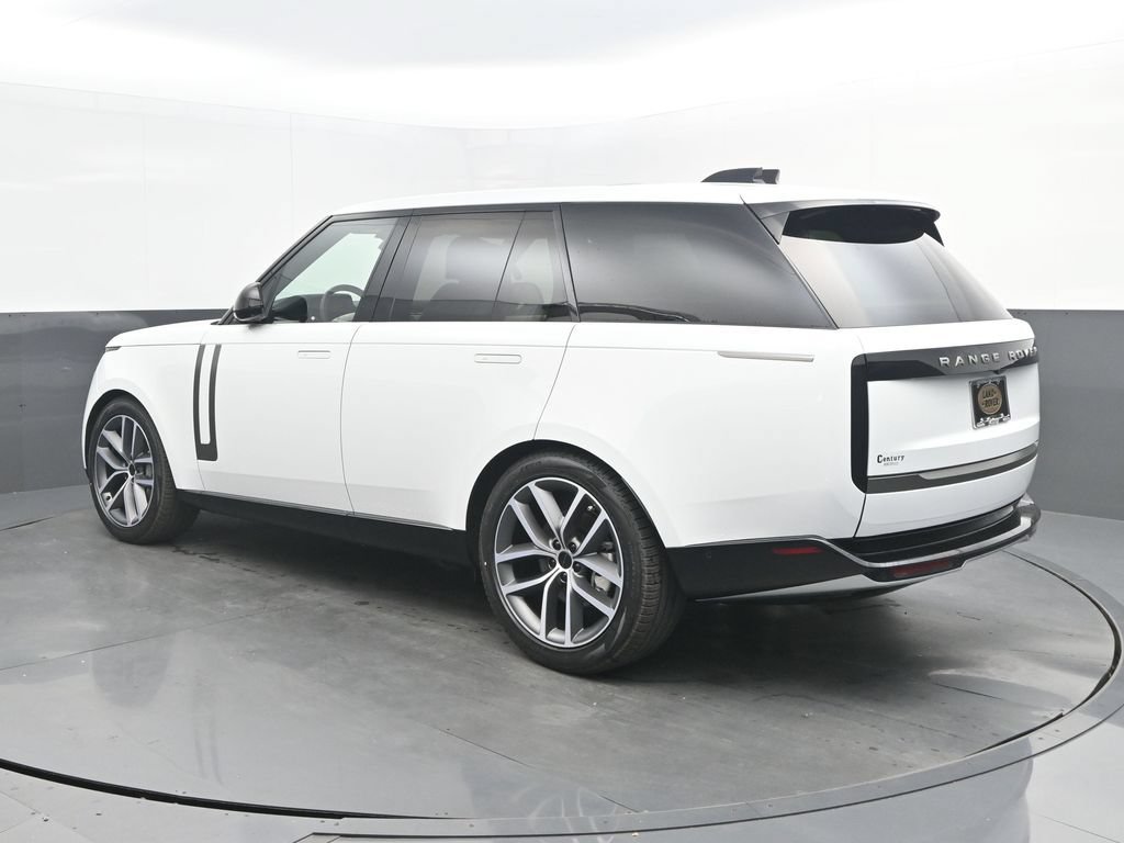 New 2026 Land Rover Range Rover SE AWD/4WD image 3