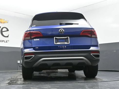 Used 2023 Volkswagen Taos SE w/ Panoramic Sunroof Package FWD image 55
