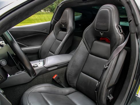 Used 2017 Chevrolet Corvette Z06 RWD image 26