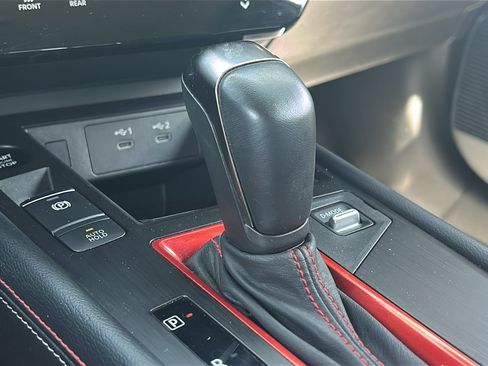 Certified 2025 Nissan Kicks SR AWD/4WD image 26