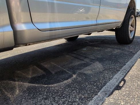 Used 2013 RAM 1500 Express AWD/4WD image 9