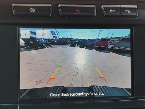 Used 2023 Ford F350 XLT w/ FX4 Off-Road Package image 21