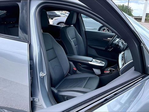 Used 2025 BMW X2 xDrive28i w/ Premium Package AWD/4WD image 9