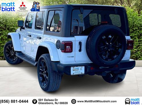 Used 2021 Jeep Wrangler Unlimited Sahara w/ Cold Weather Group image 13