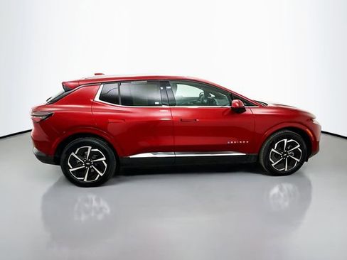 Used 2024 Chevrolet Equinox EV LT image 10