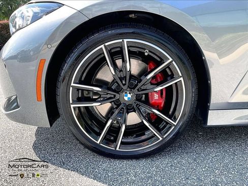 Used 2023 BMW M340i RWD image 9