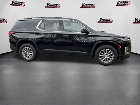 Used 2023 Chevrolet Traverse LT AWD/4WD image 4