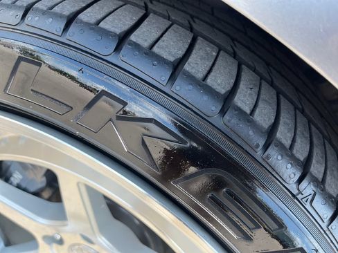 Used 2011 Nissan 370Z Coupe w/ Sport Pkg RWD image 29