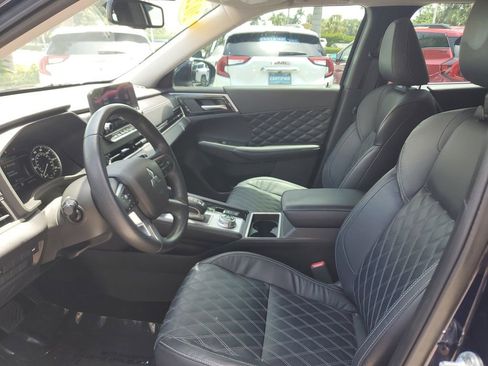 Used 2022 Mitsubishi Outlander SEL AWD/4WD image 22