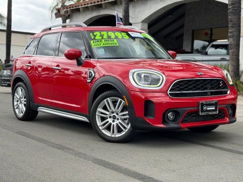 Used 2024 MINI Cooper Countryman S FWD image 3