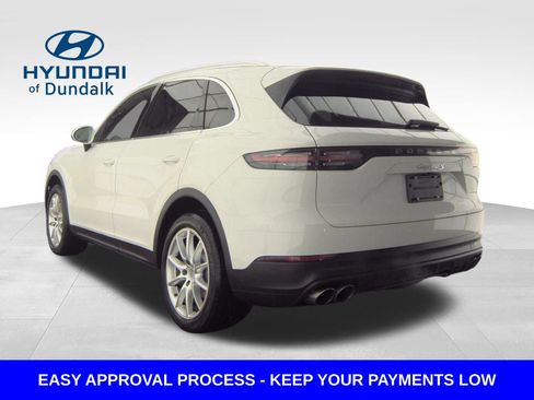 Used 2019 Porsche Cayenne S image 6