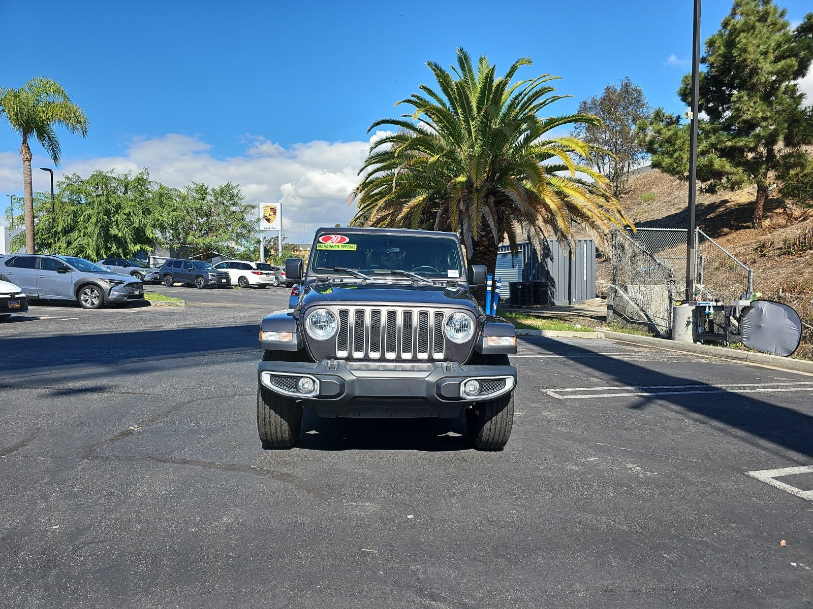 Used 2020 Jeep Wrangler Unlimited Sahara AWD/4WD image 12