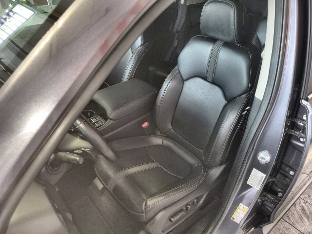 Used 2023 Honda Pilot EX-L image 11