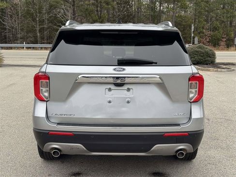 Used 2024 Ford Explorer Limited image 22