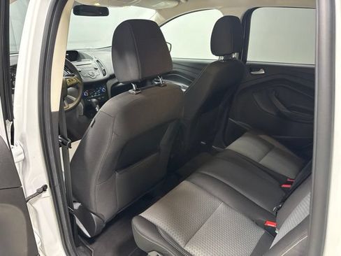 Used 2017 Ford Escape SE AWD/4WD image 14
