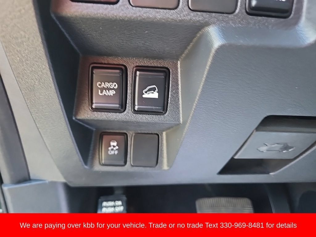 Used 2023 Nissan Frontier SV w/ SV Convenience Package AWD/4WD image 14