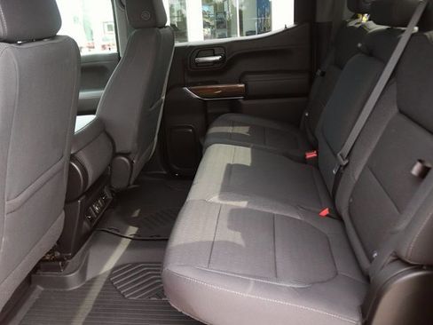 Used 2022 Chevrolet Silverado 1500 RST image 16