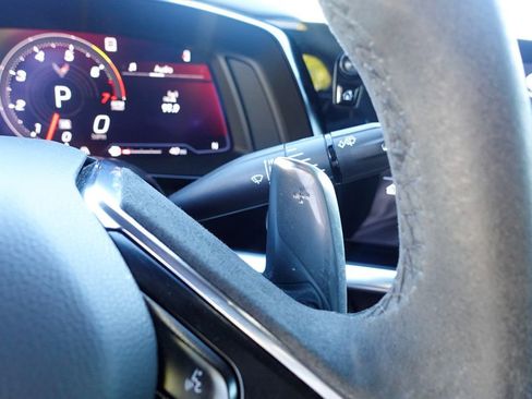 Used 2022 Chevrolet Corvette Stingray Coupe w/ Z51 Performance Package image 25