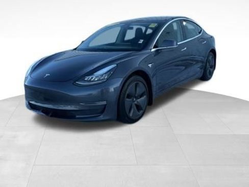 Used 2019 Tesla Model 3 Long Range image 2