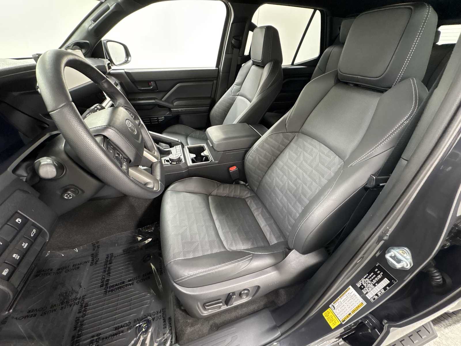 Certified 2026 Toyota 4Runner TRD Off-Road Premium AWD/4WD image 13