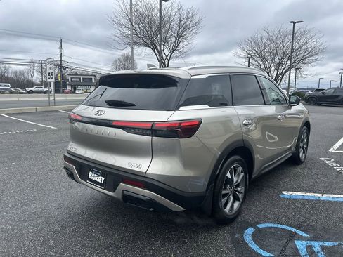 Certified 2025 INFINITI QX60 Luxe image 8
