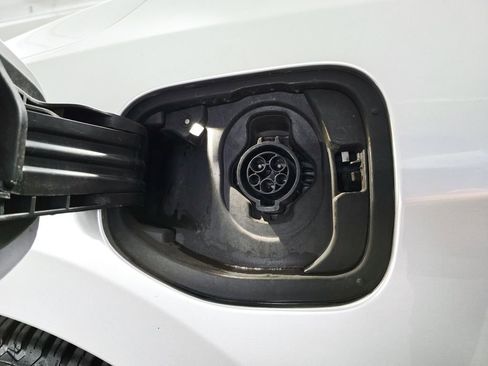 Certified 2018 Honda Clarity Touring image 20