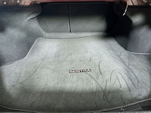 Used 2024 Nissan Sentra SV image 27