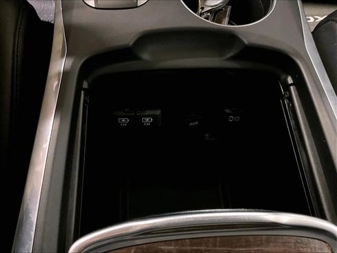 Used 2020 Acura MDX SH-AWD image 31