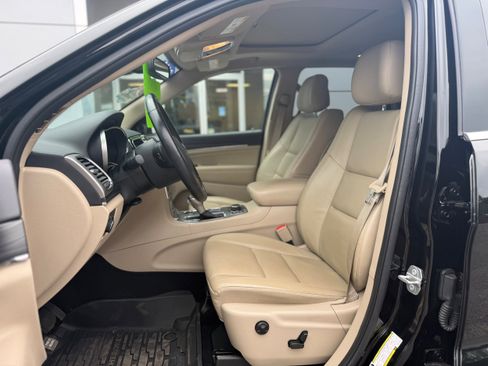 Certified 2021 Jeep Grand Cherokee Limited AWD/4WD image 13